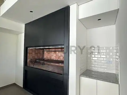 15 A entre  462 Y 464 , Piso 0