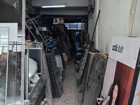 Galpon en Venta 7  mts Frente