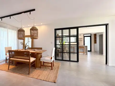 Casa en Venta en Funes, USD 640.000