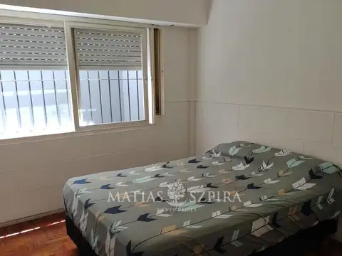 Sarmiento 2200. Entre Avellaneda y Padre Arieta