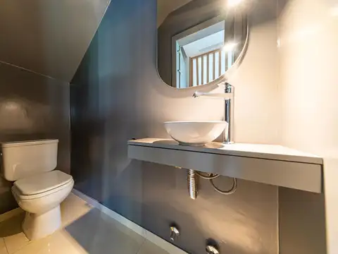 Depto Tipo Casa 3 ambientes con 3 baños