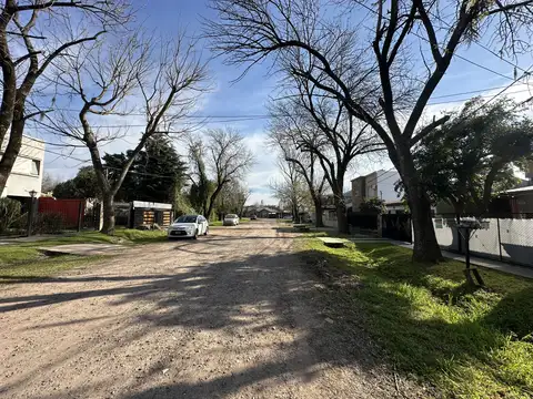 Terreno en Venta 30  mts Fondo
