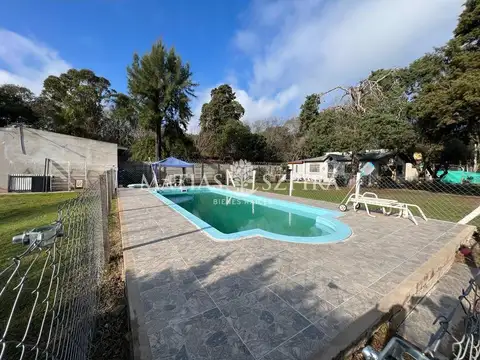 OPORTUNIDAD  VENTA CASA QUINTA EN 20 DE JUNIO CON PILETA