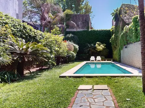 Venta casa 5 amb jardín pileta cocheras Colegiales