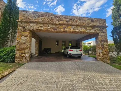 Casa en Venta 11 años