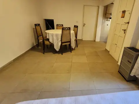 Depto Tipo Casa en Venta de 2 ambientes