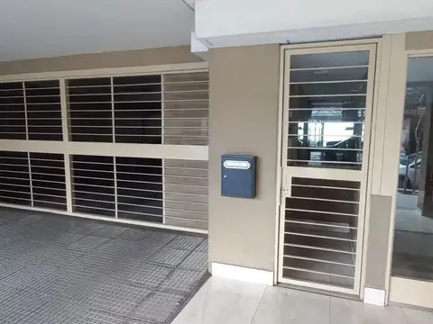 Bahía Blanca 2100 Montecastro Cochera U$21.000