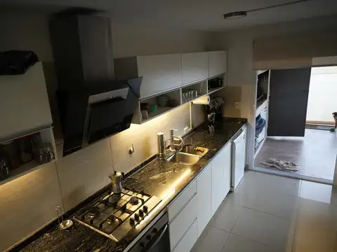 ¡Venta! Casa en Villa Catalina - 3 dormitorio ¡Oportunidad!