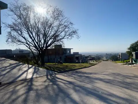 Barrio Privado - Ianua Caeli-Excelente ubicación