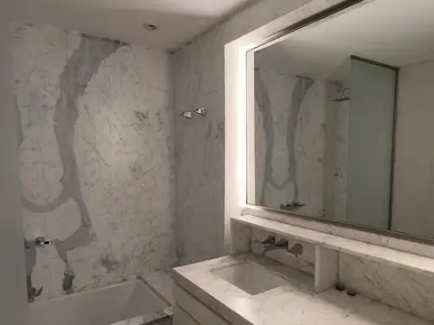 Departamento en Venta de 8 ambientes