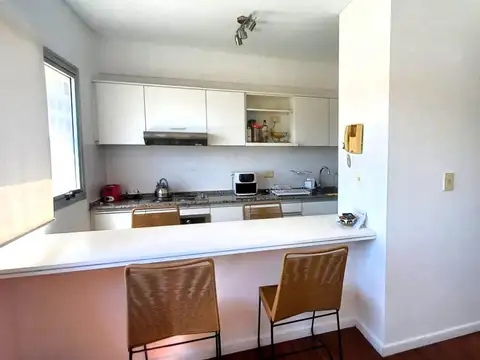 Departamento en Alquiler con 1 cocheras