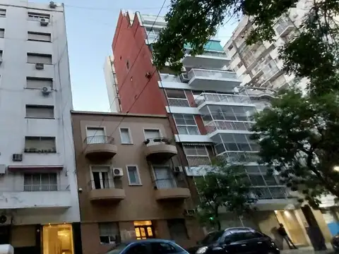Billisnghurst 1400 , Piso 7