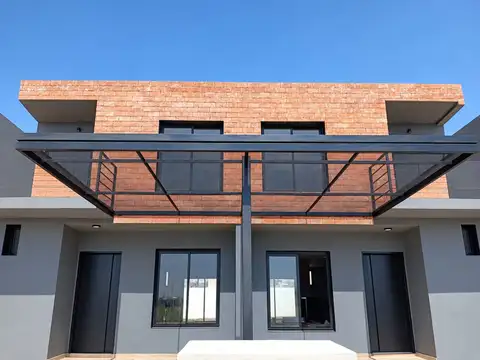 VENTA DUPLEX 3 DOR CUESTA DE MANANTIALES II