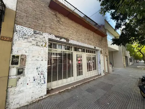 Av. Asamblea al 300 entre Viel Y Beauchef