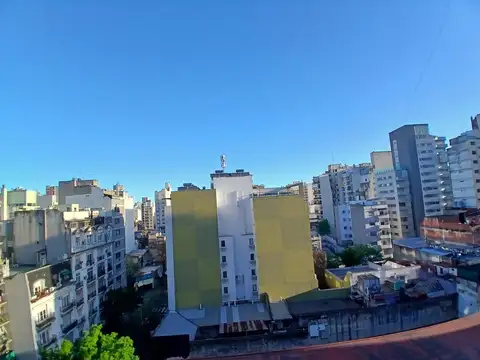 EXCELENTE AMBIENTE SÙPER LUMINOSO-VISTA ABIERTA.