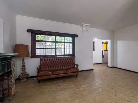Venta Casa 5 ambientes en Lote Zonificación R1