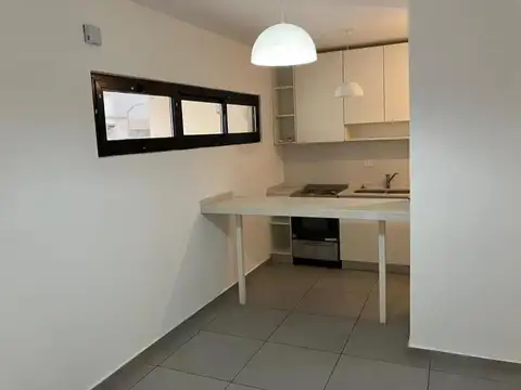 Av. Gral. Juan Domingo Perón  al 4100