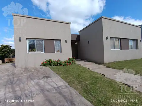Casa en El Canton - Golf