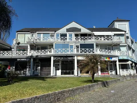 LOCAL VENTA LOMAS DE SAN ISIDRO