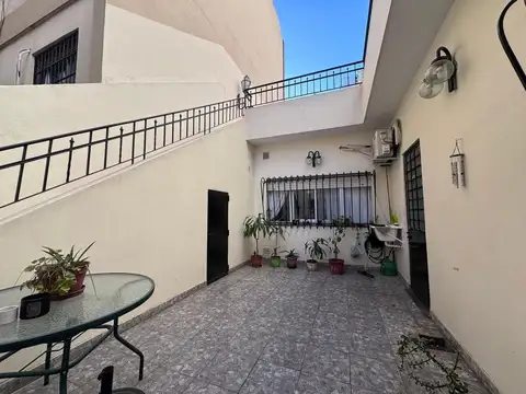 Venta Ph 4 amb patio y terraza Parque Chacabuco