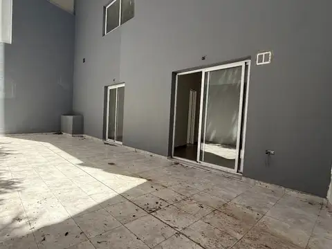 Departamento en alquiler en Parque Centenario