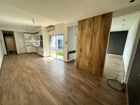 Depto Tipo Casa en Venta en Barrio San Pedro, USD 218.000