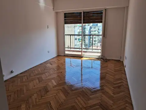 General Lucio Norberto Mansilla 2800, Piso 8