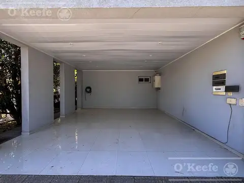 Casa en Altos de Hudson II