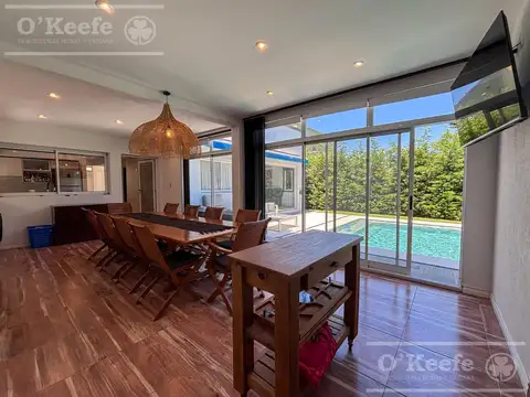 Imponente casa en venta de 5 ambientes en Altos de hudson II, Hudson, Berazategui