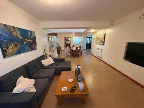 Casa en Venta en Avellaneda, USD 275.000