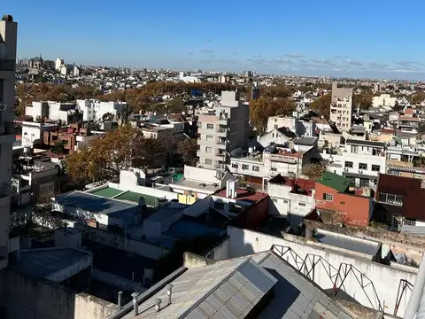 EXCELENTE MONOAMBIENTE
