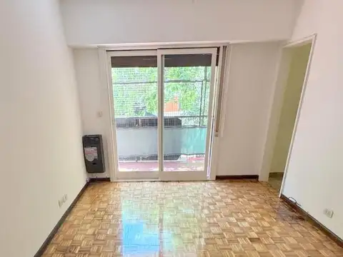 VENTA DEPARTAMENTO 2 AMBIENTES CON BALCON Y PATIO PROPIO EN BELGRANO R