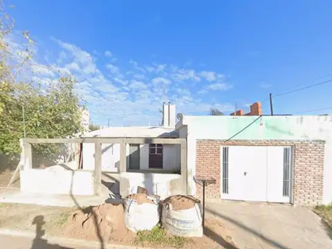VENTA CASA 4 DORMITORIOS Bº VICOR ZONA SUR DE CBA