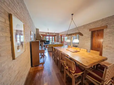Casa en Venta en Abasto, USD 400.000
