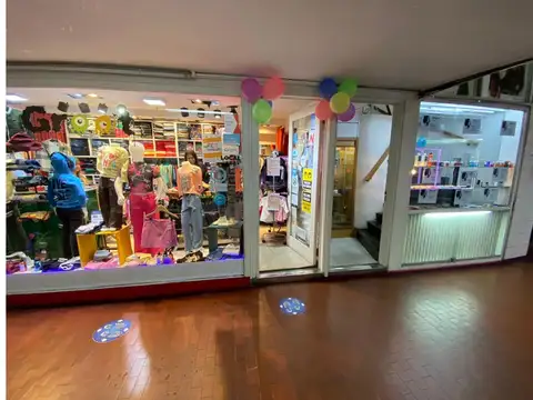 Local en Venta en Lanus Este, USD 199.000