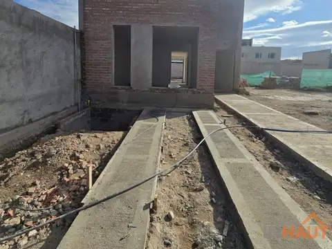 Depto Tipo Casa en Venta de 3 dormitorios