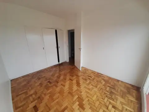 Departamento en Alquiler en Florida Mitre/Este, $ 700.000