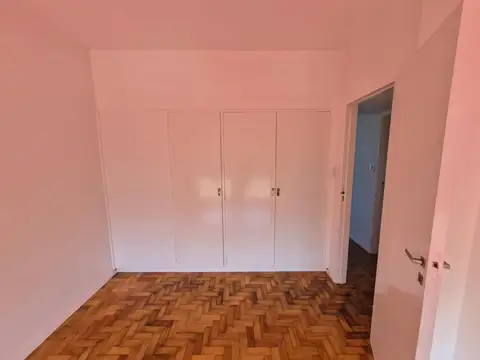 Av Maipu 1300, Piso 13