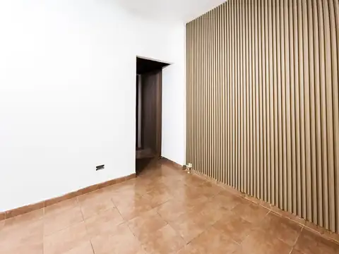 Departamento dos ambientes con patio 