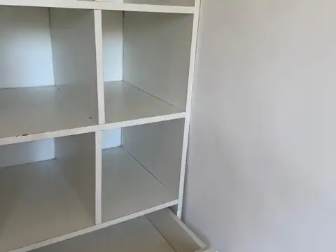 Depto Tipo Casa en Alquiler en Piñeyro, $ 600.000