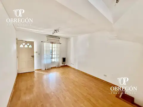 Venta Casa 4 Ambientes en Venta Villa Urquiza Sin Expensas - Duplex Apto Credito