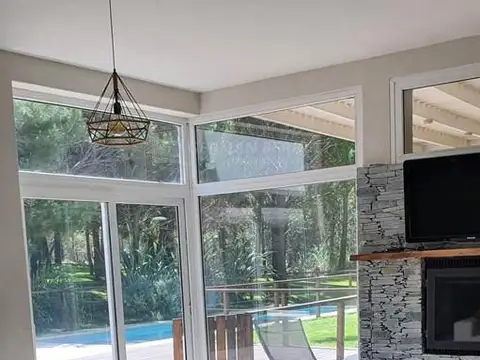 Casa en Alquiler Temporal en Costa Esmeralda, USD 200