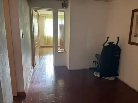 Venta Casa y departamento en muy buen estado.