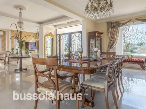 Casa en Venta de 4 dormitorios