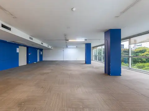Oficina en Alquiler al Este