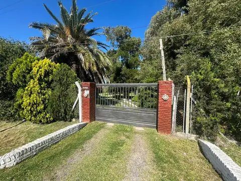 Casa Quinta “La Sofía” – Amplio entorno natural sobre Ruta 215