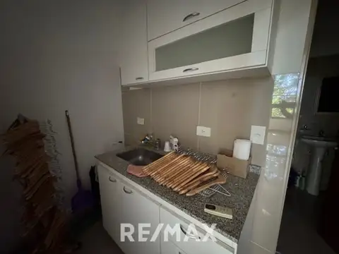 Oficina en Alquiler en Villa Morra I, $ 440.000