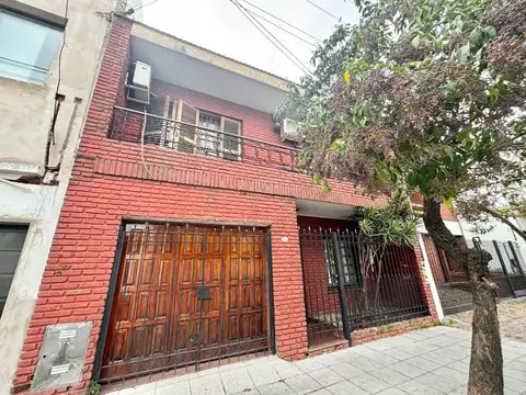 Casa en Venta en Valentín Alsina, USD 170.000