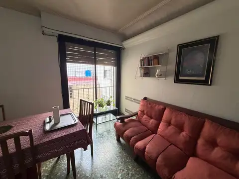 Departamento en Venta en Parque Centenario, USD 134.000