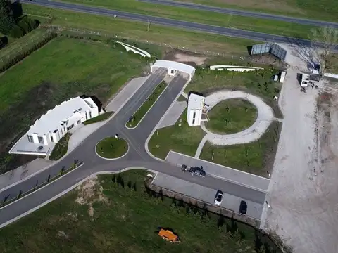 LOTE EN BARRIO PRIVADO DEVELOPER AQUA 658 M2